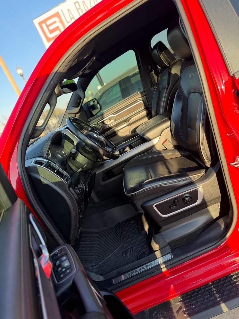 RAM 1500 Laramie Crew Cab SWB 4WD 2021