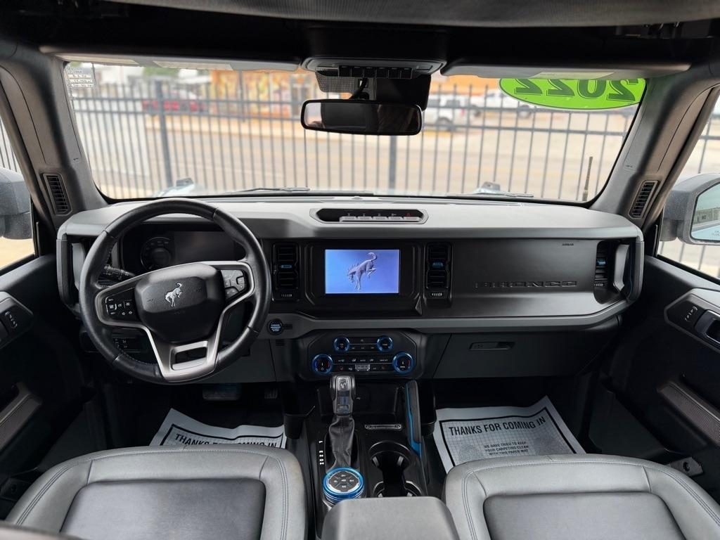 Ford Bronco Base 4-Door w/Advanced 2022