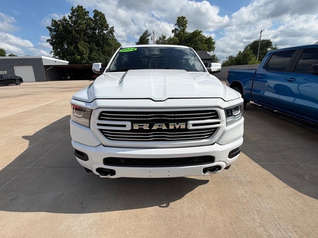 RAM 1500 Laramie Crew Cab SWB 4WD 2024