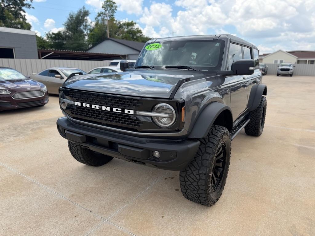 Ford Bronco Base 4-Door w/Advanced 2022