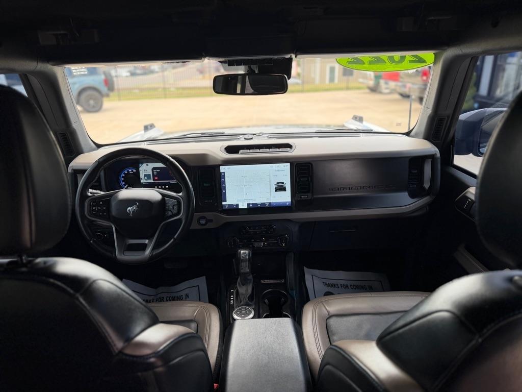 Ford Bronco Base 4-Door w/Advanced 2022