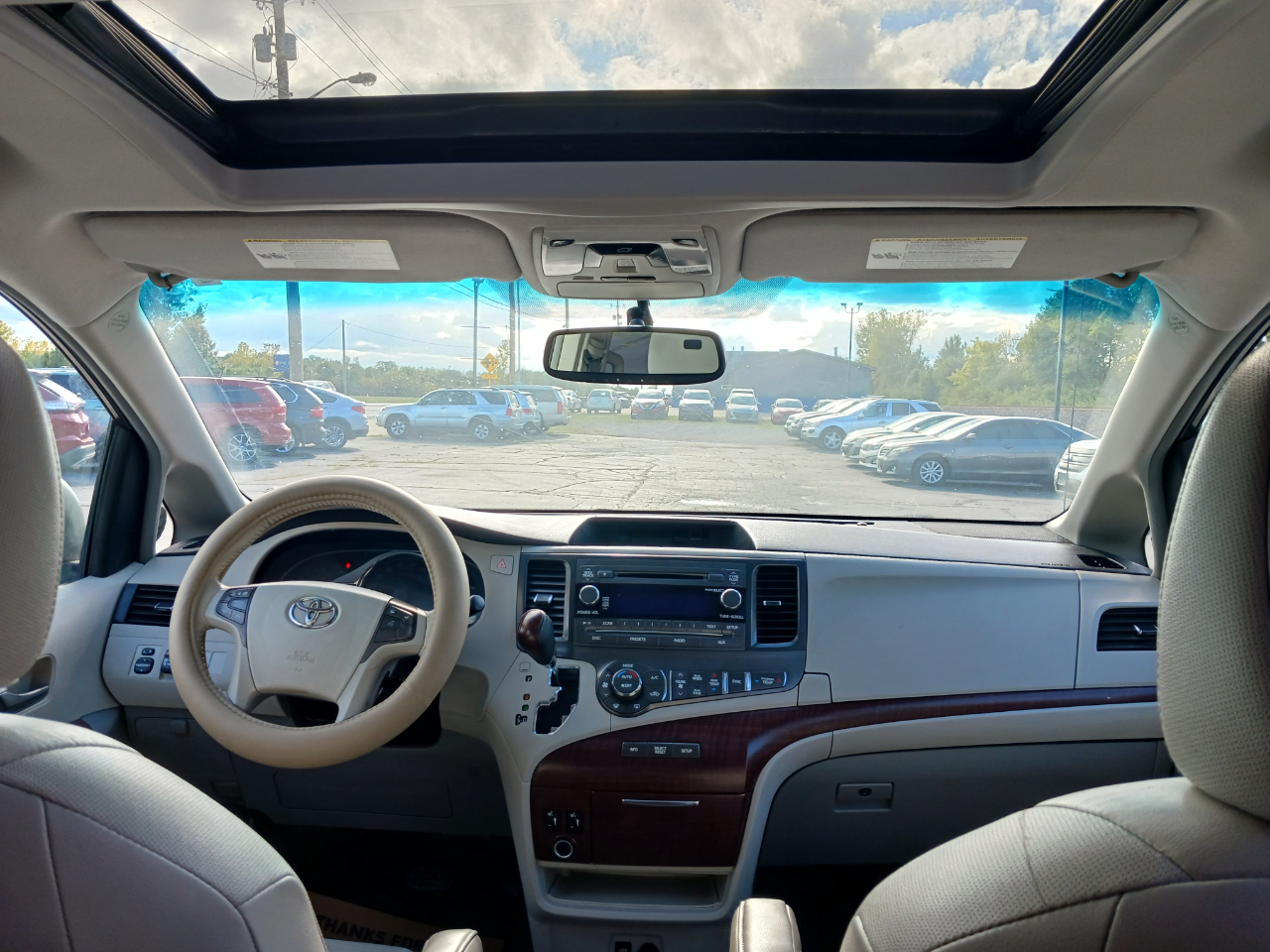 Toyota Sienna XLE 2012 Toyota Sienna XLE 2012