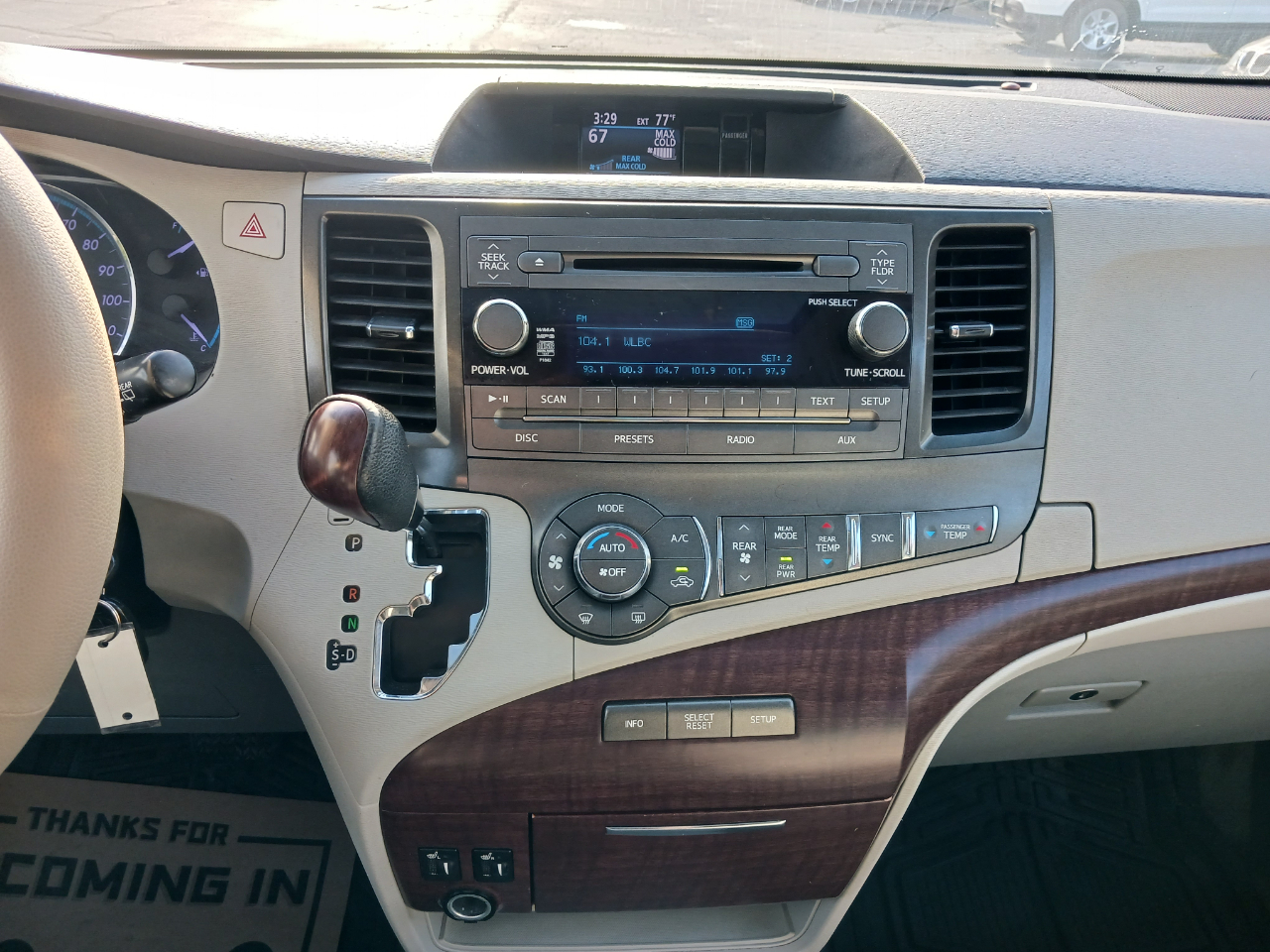 Toyota Sienna XLE 2012 Toyota Sienna XLE 2012