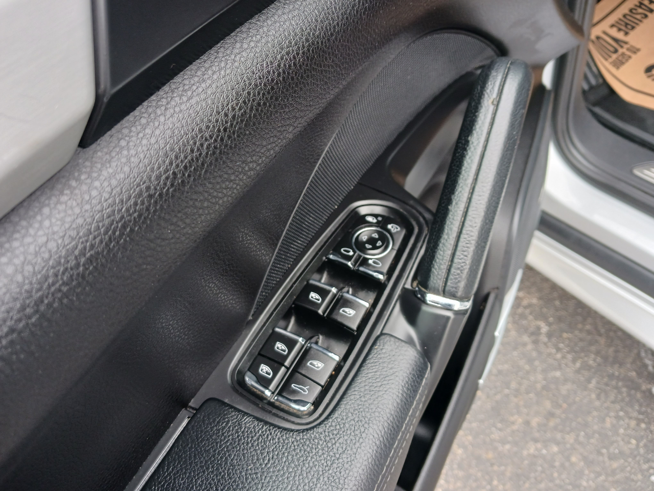 Porsche Cayenne GTS 2014 Porsche Cayenne GTS 2014