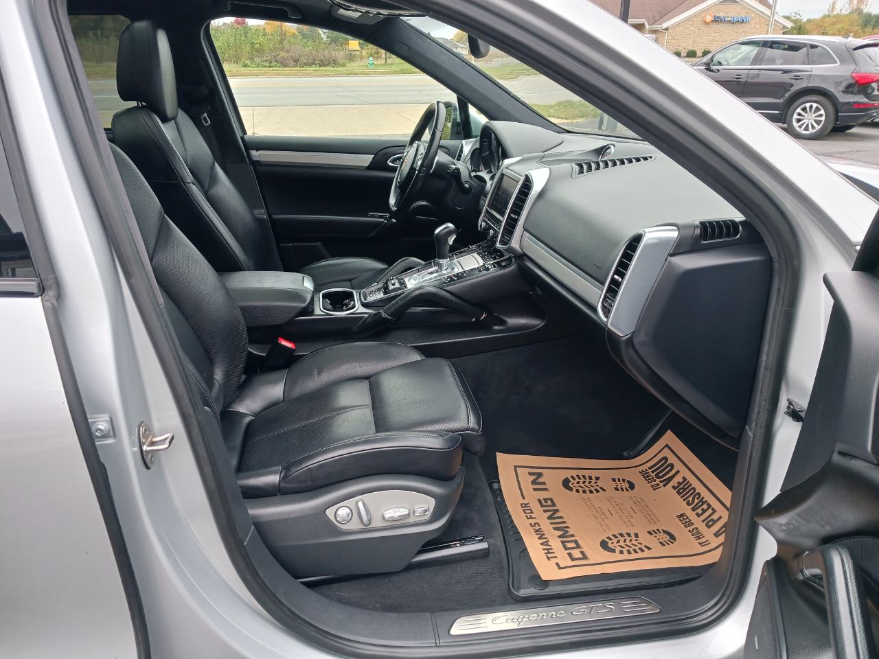 Porsche Cayenne GTS 2014 Porsche Cayenne GTS 2014