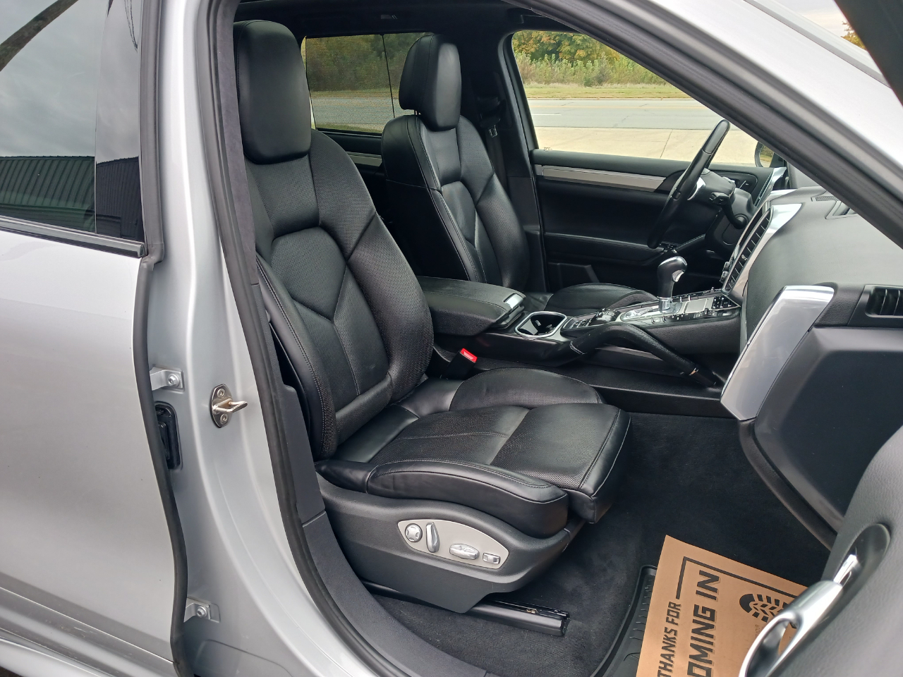 Porsche Cayenne GTS 2014 Porsche Cayenne GTS 2014