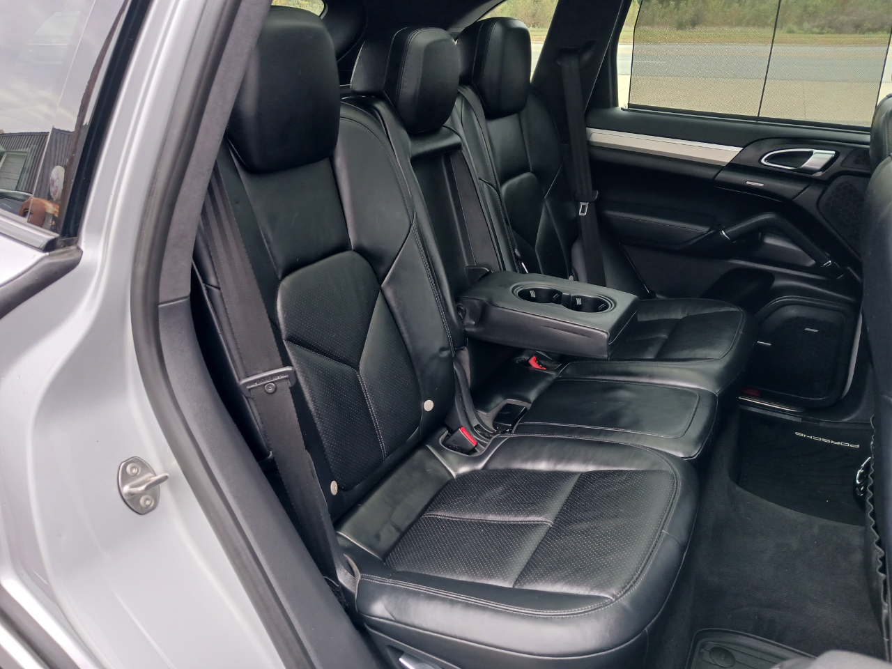 Porsche Cayenne GTS 2014 Porsche Cayenne GTS 2014