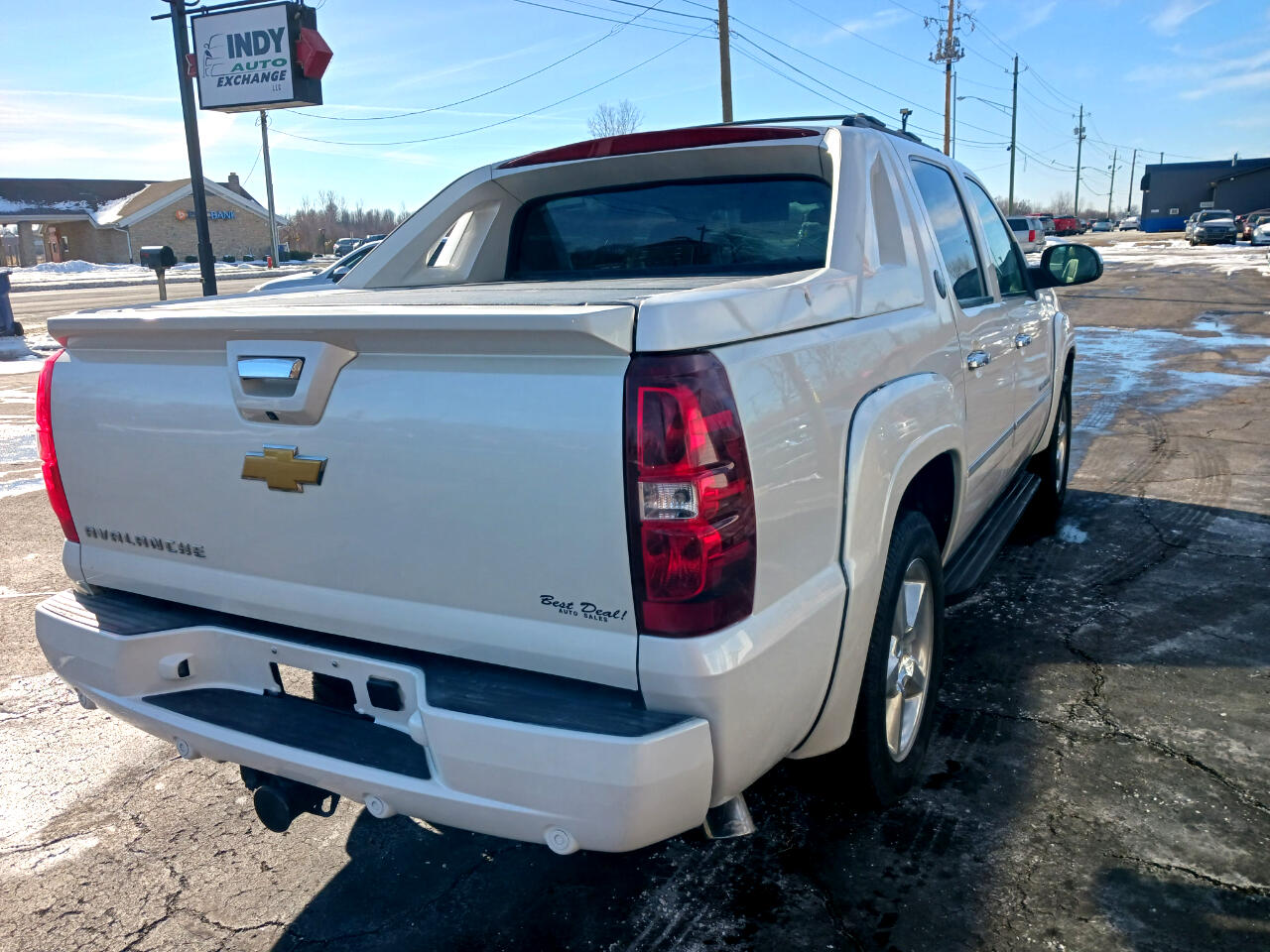 Chevrolet Avalanche  2013
