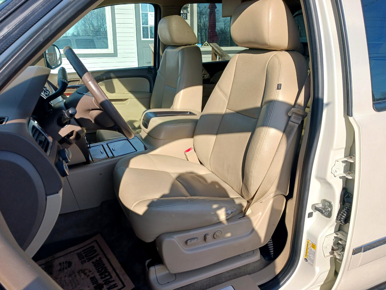 Chevrolet Avalanche  2013