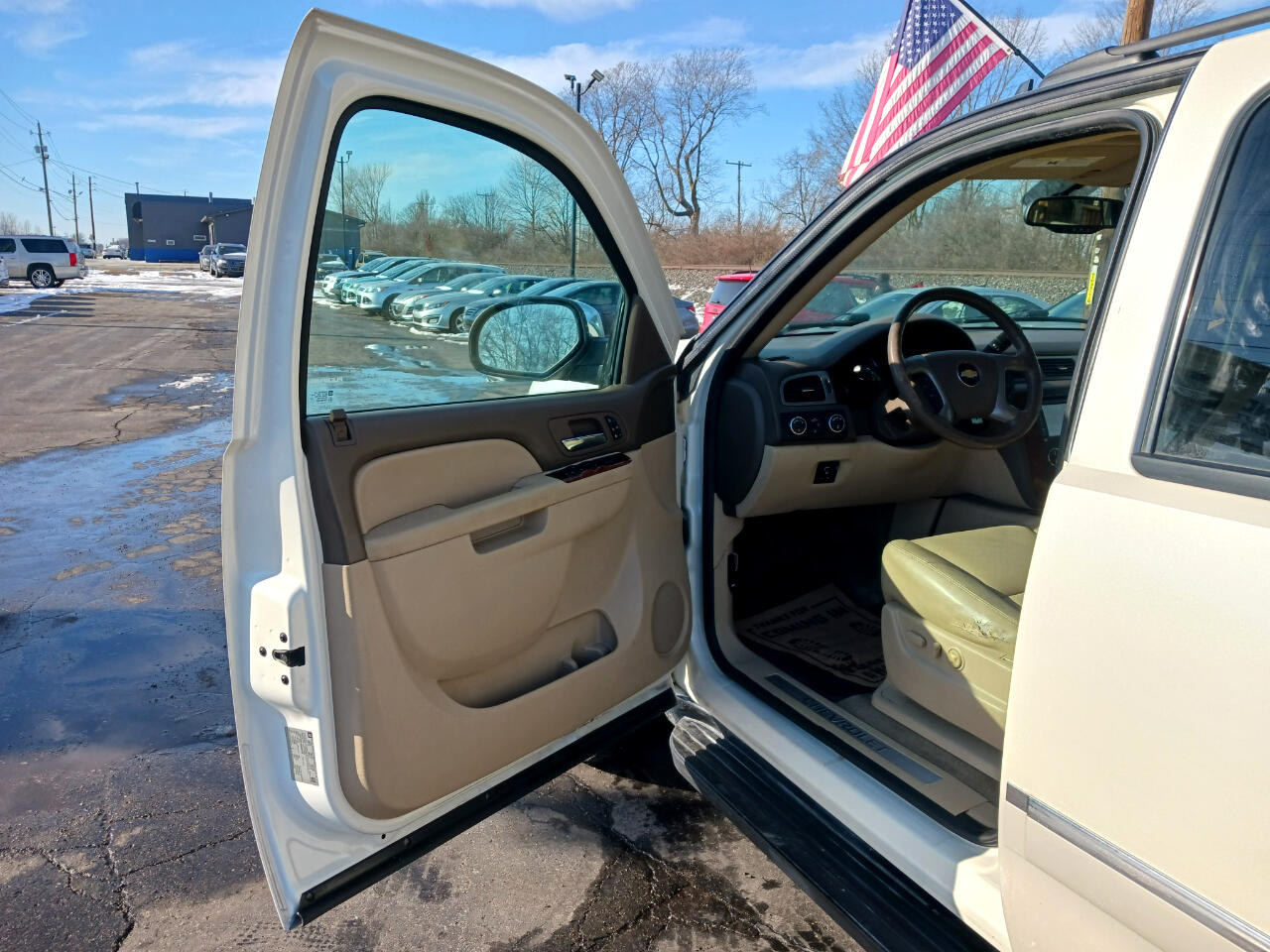 Chevrolet Avalanche  2013