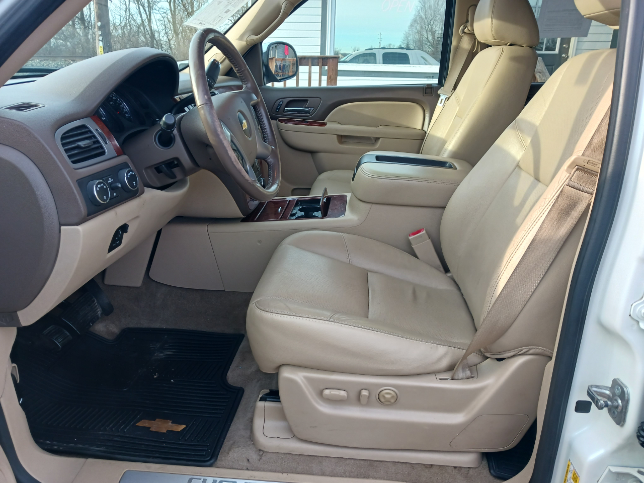 Chevrolet Avalanche  2013