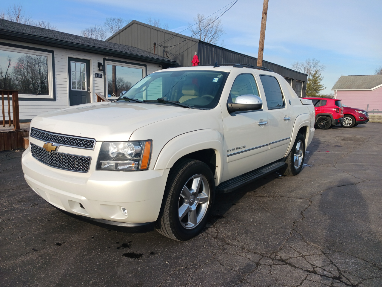 Chevrolet Avalanche  2013