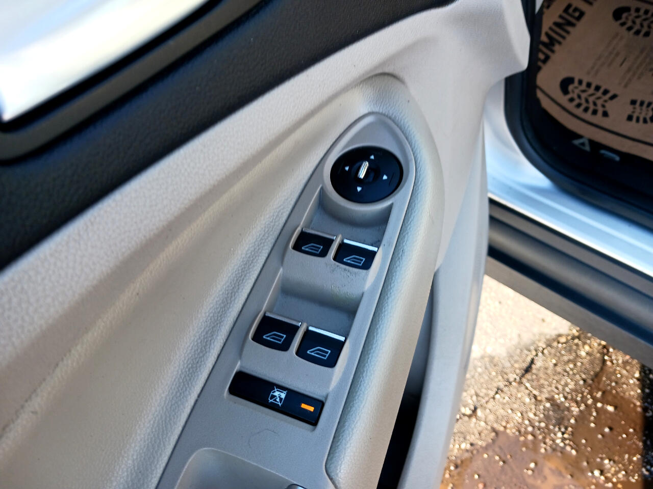 Ford C-Max Hybrid SE 2013