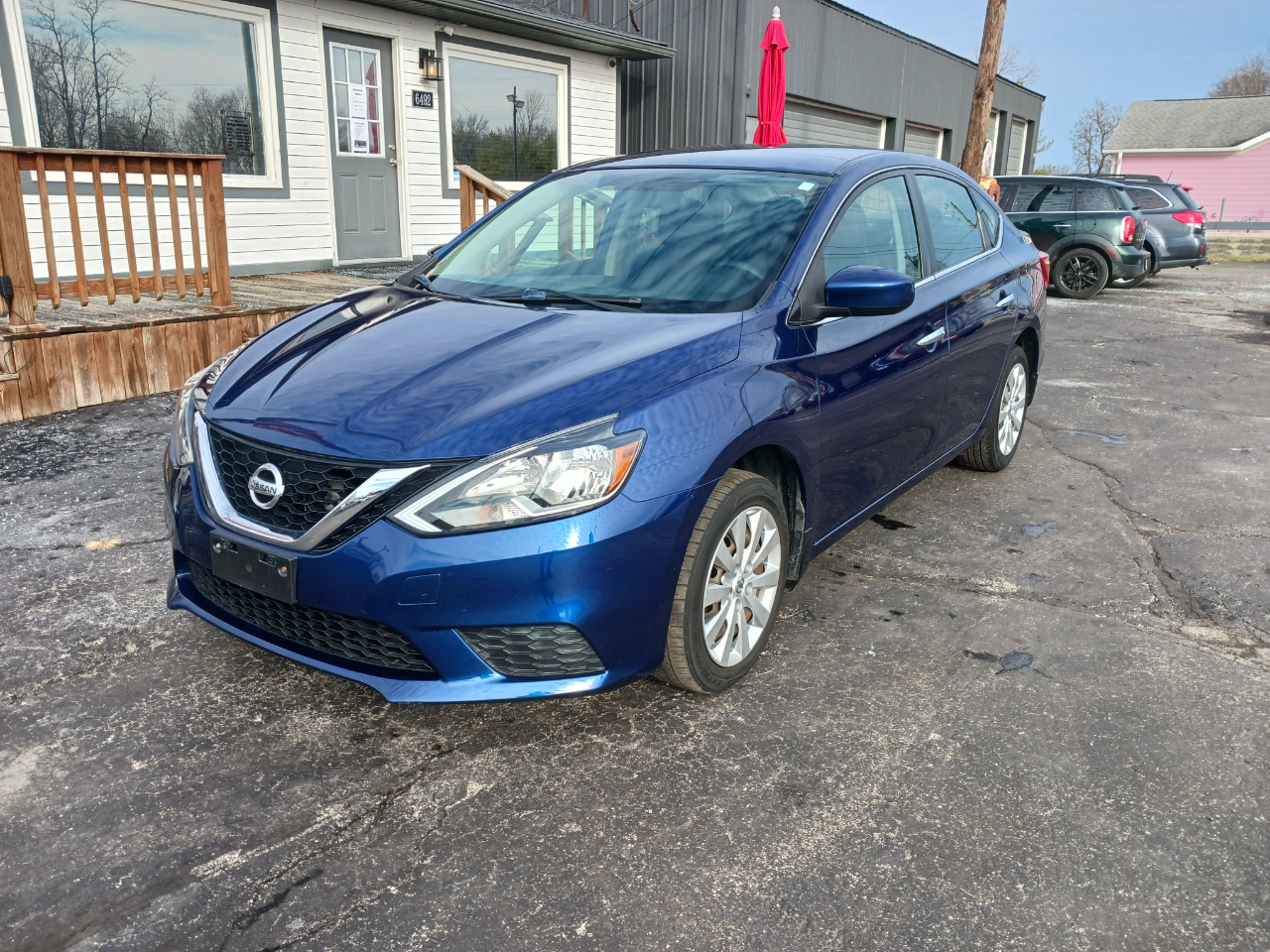 Nissan Sentra S 2016