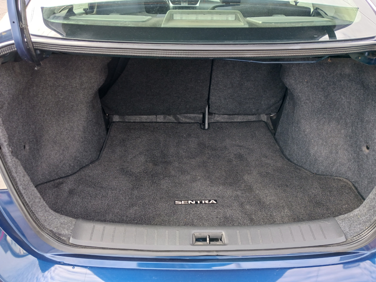 Nissan Sentra S 2016