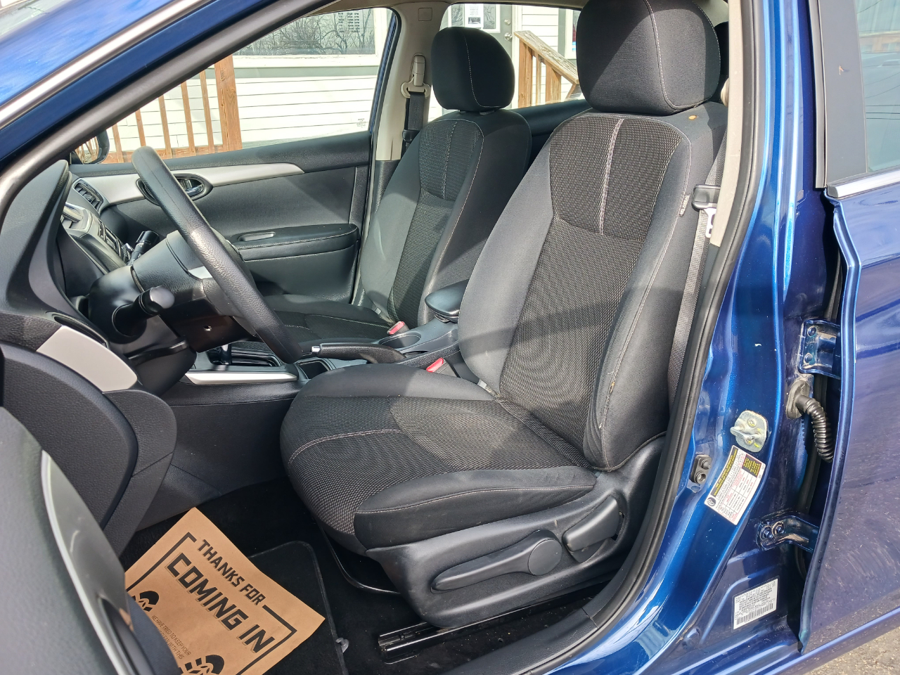 Nissan Sentra S 2016