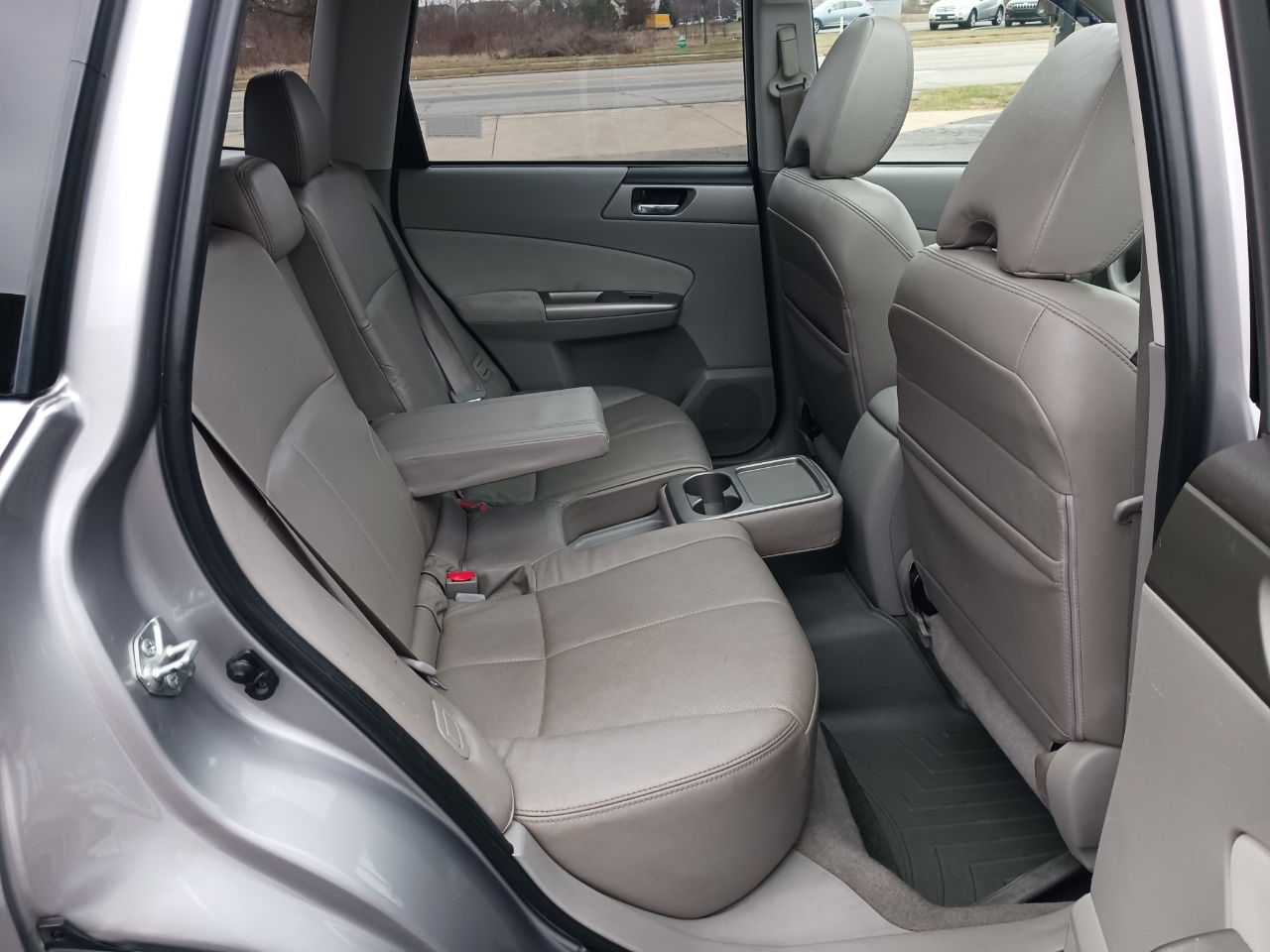 Subaru Forester 2.5X Limited 2010