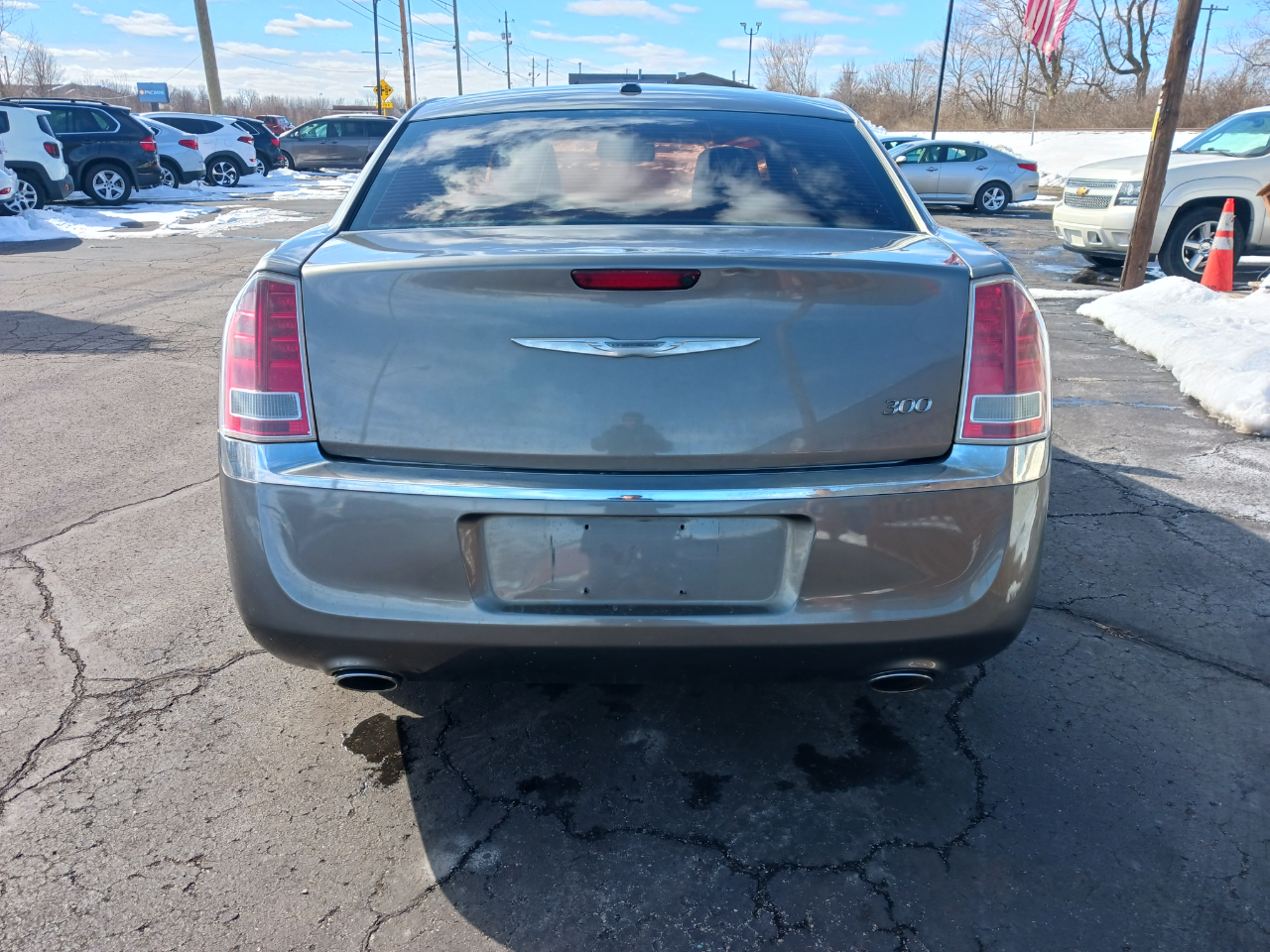 Chrysler 300  2012