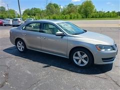 2013 Volkswagen Passat 