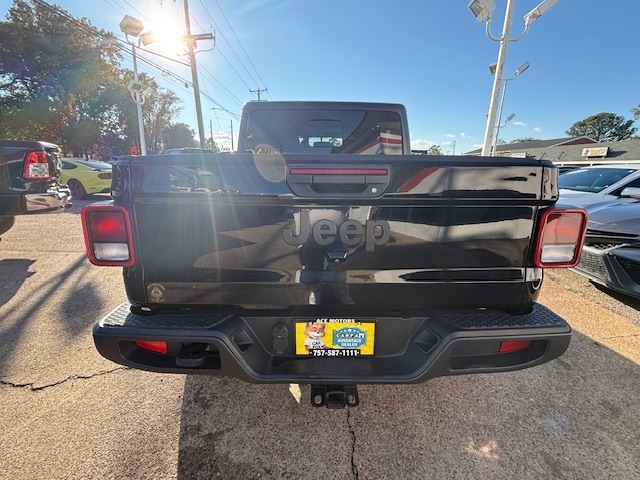 Jeep Gladiator Sport S 4x4 2023 Jeep Gladiator Sport S 4x4 2023