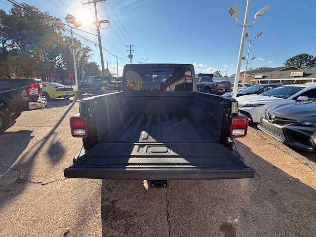 Jeep Gladiator Sport S 4x4 2023 Jeep Gladiator Sport S 4x4 2023