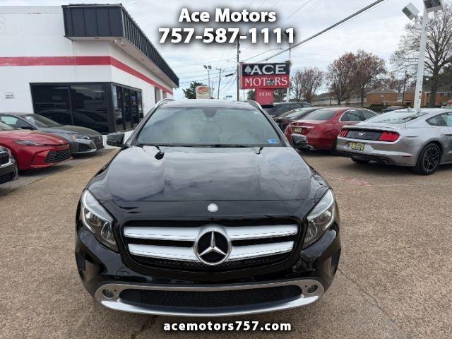 Black 2016 Mercedes-Benz GLA 250 FWD SUV / Crossover Front-Wheel Drive 7-Speed Dual Clutch