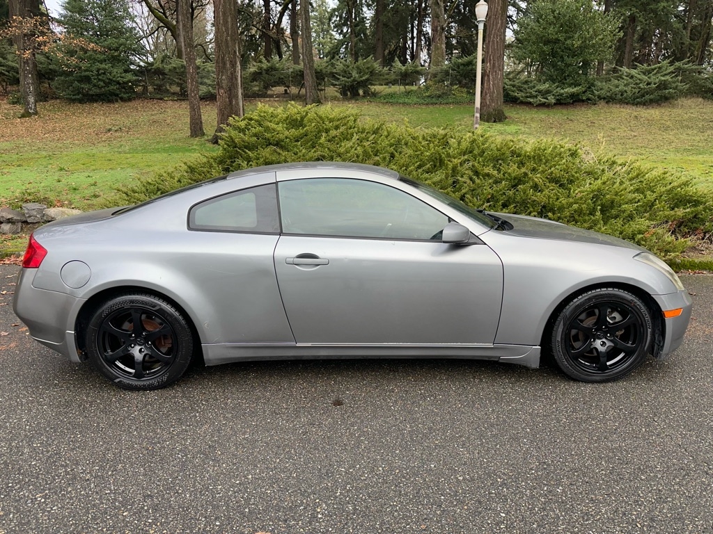 2005 Infiniti G35 Coupe photo 4