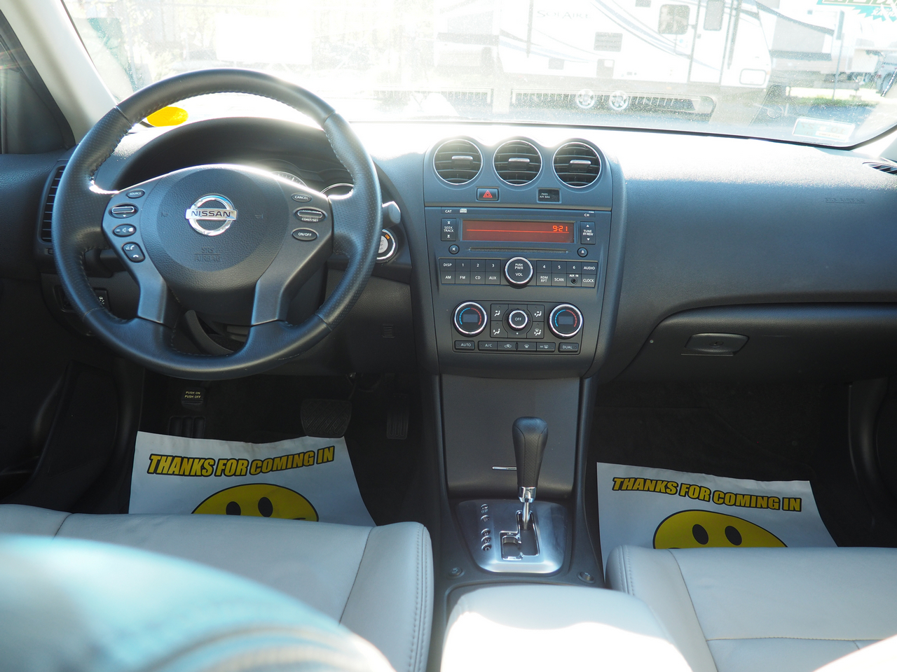 Nissan Altima  2012 Nissan Altima  2012