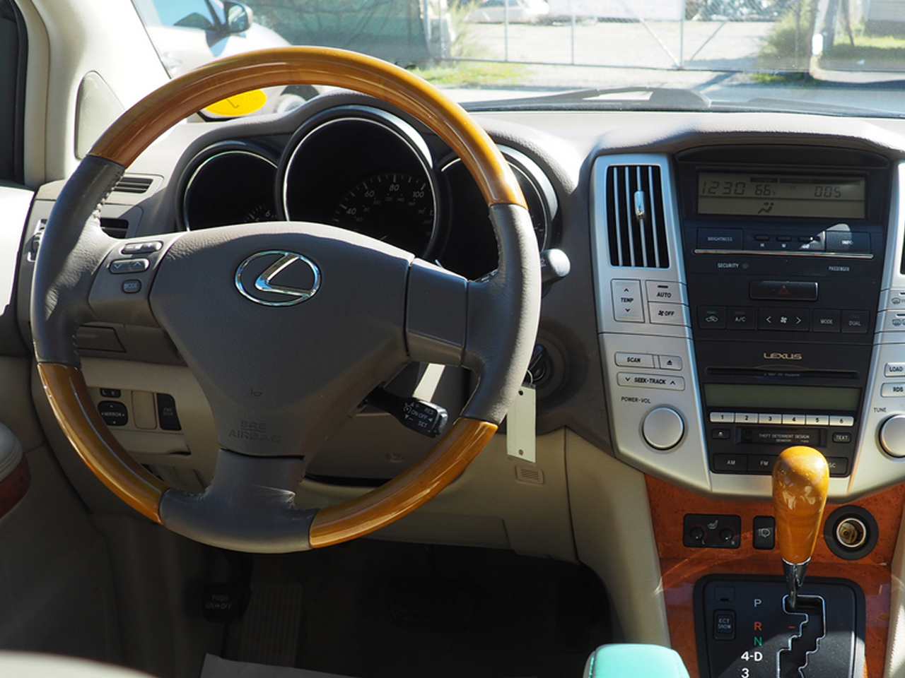 Lexus RX 330  2004 Lexus RX 330  2004