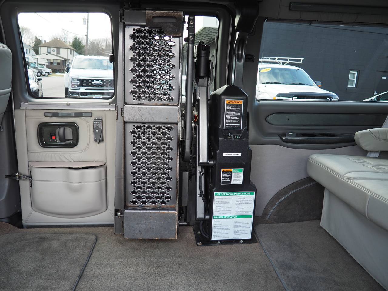 Chevrolet Express  2007