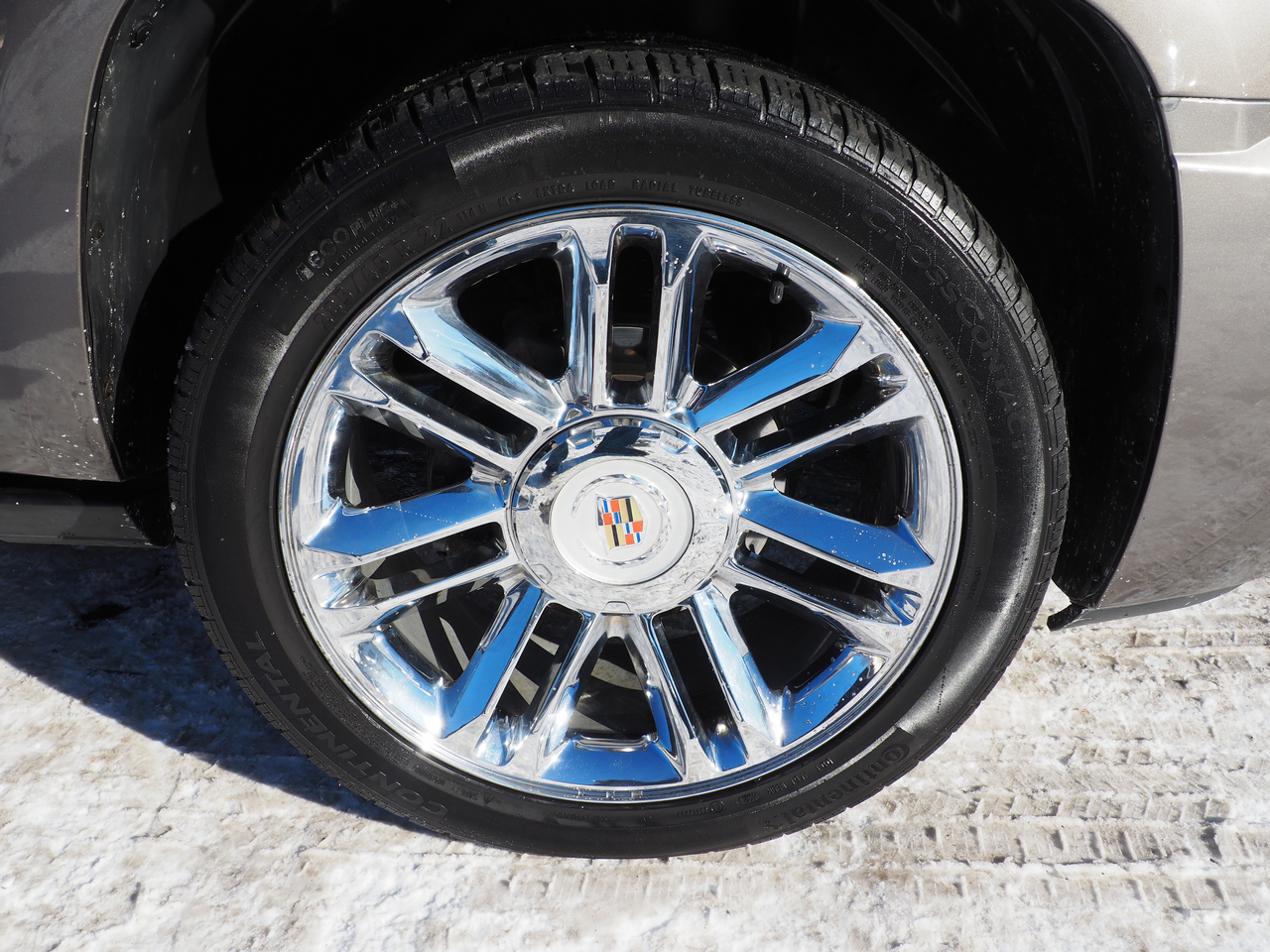 Cadillac Escalade  2013