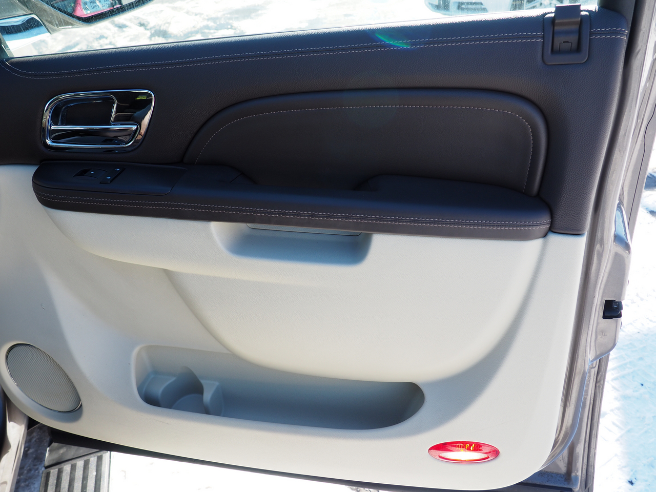 Cadillac Escalade  2013