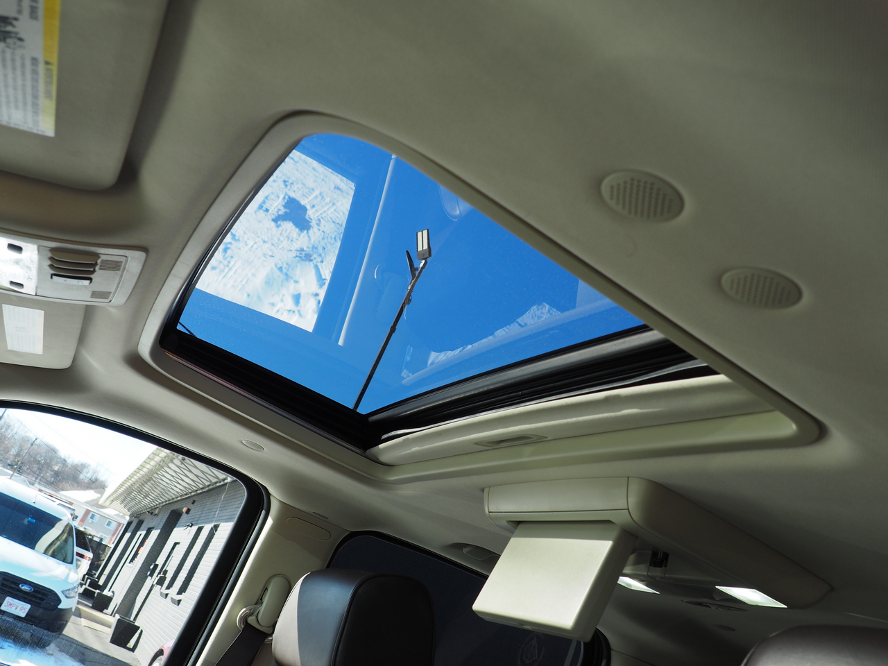 Cadillac Escalade  2013