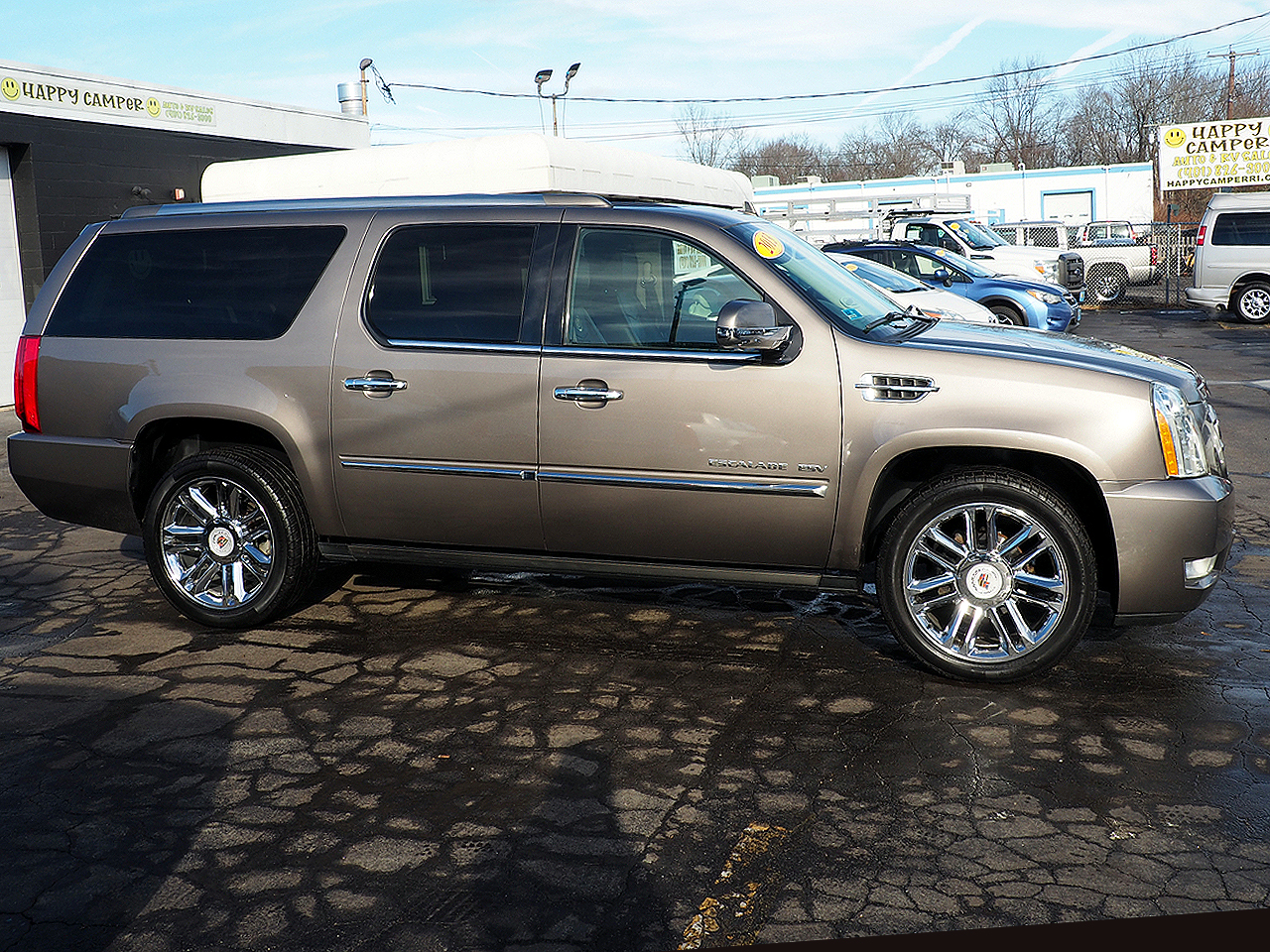 Cadillac Escalade  2013