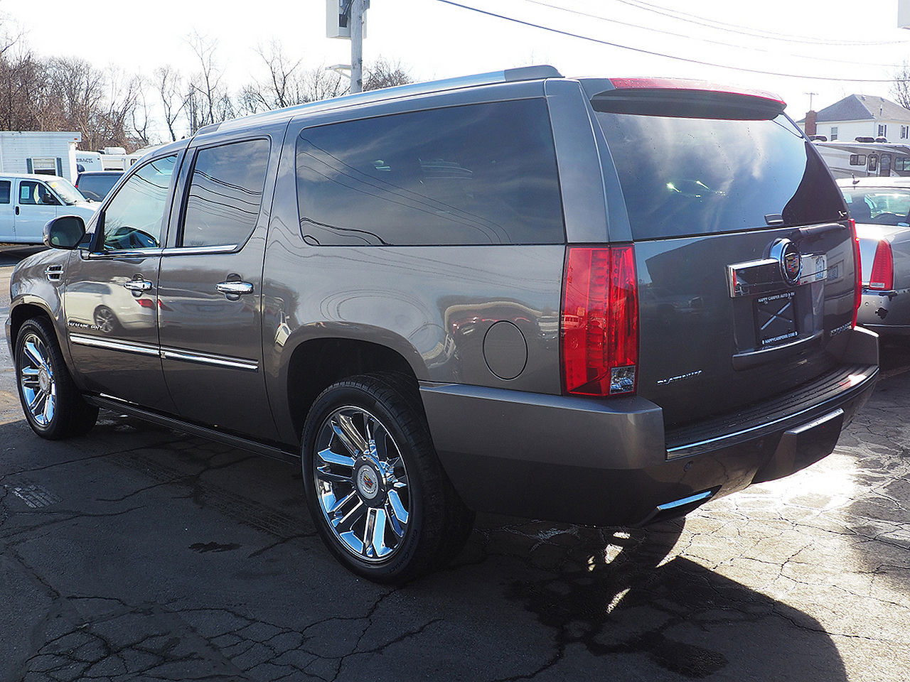 Cadillac Escalade  2013