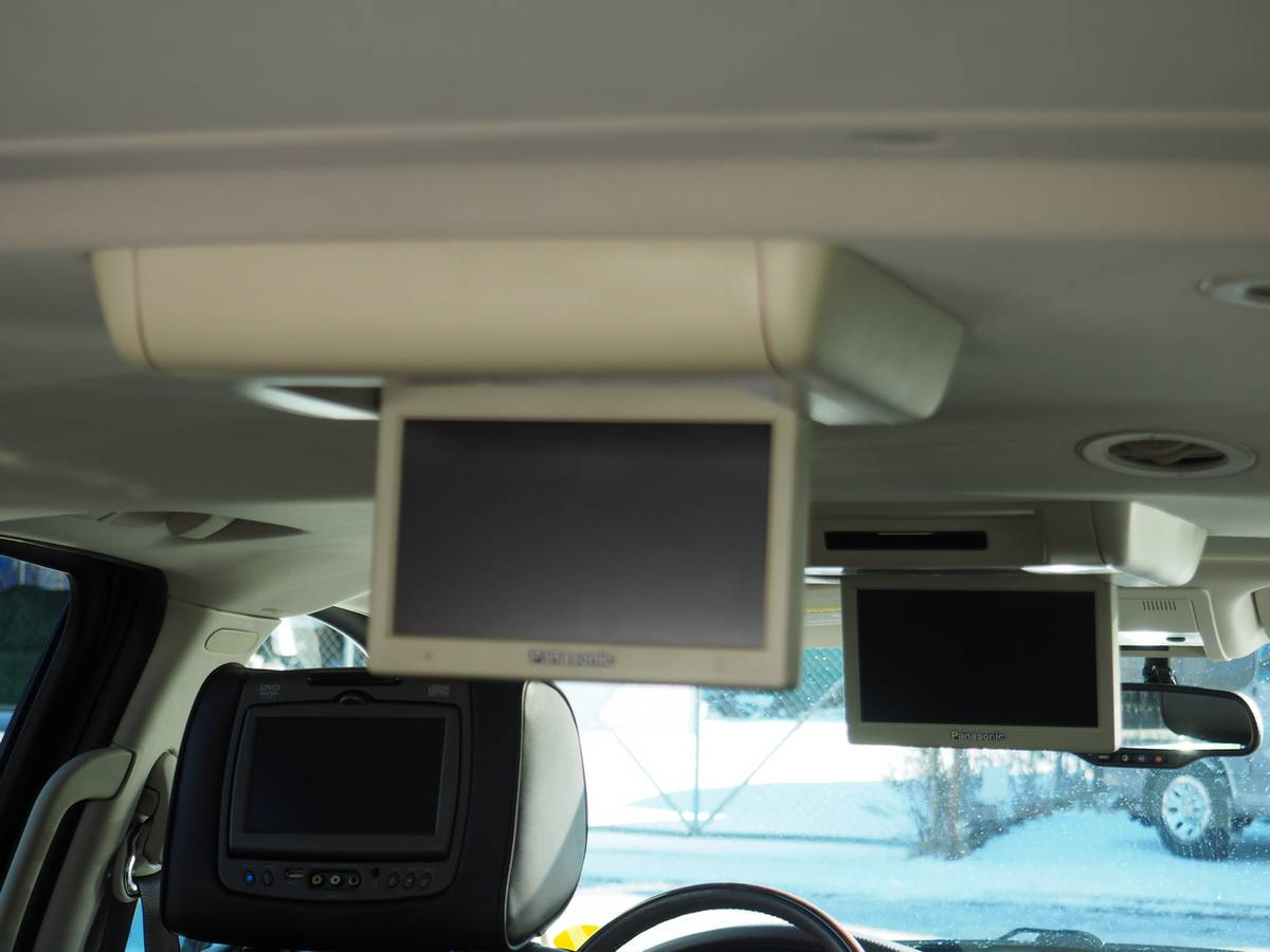 Cadillac Escalade  2013