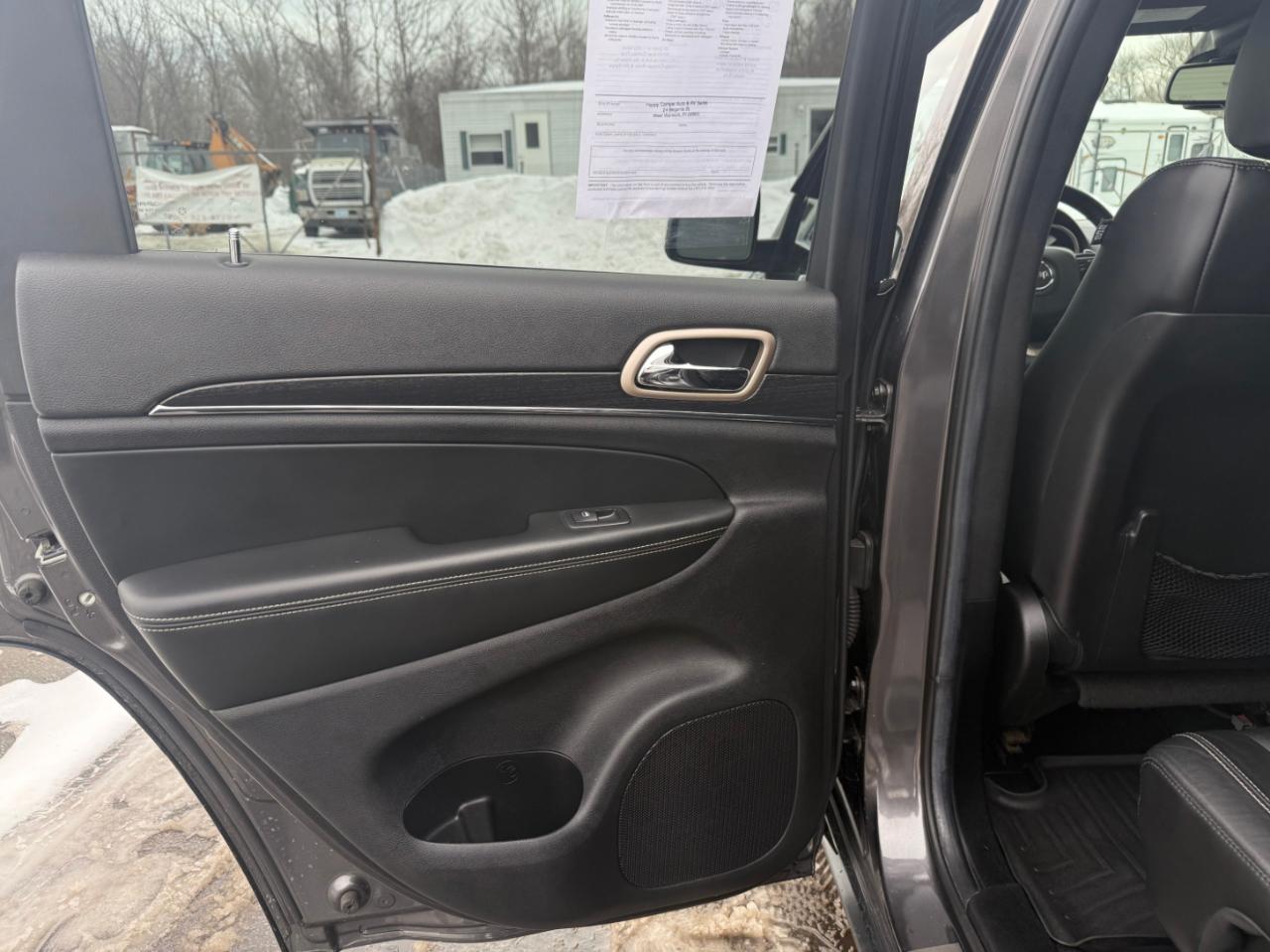 Jeep Grand Cherokee  2014