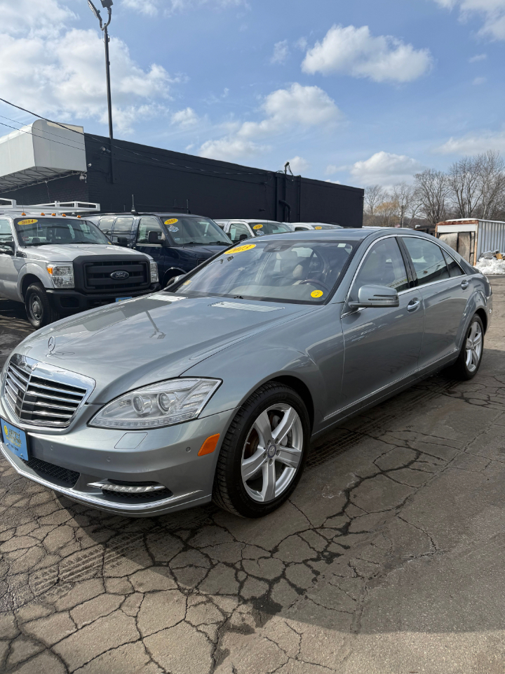 Mercedes-Benz S-Class  2013