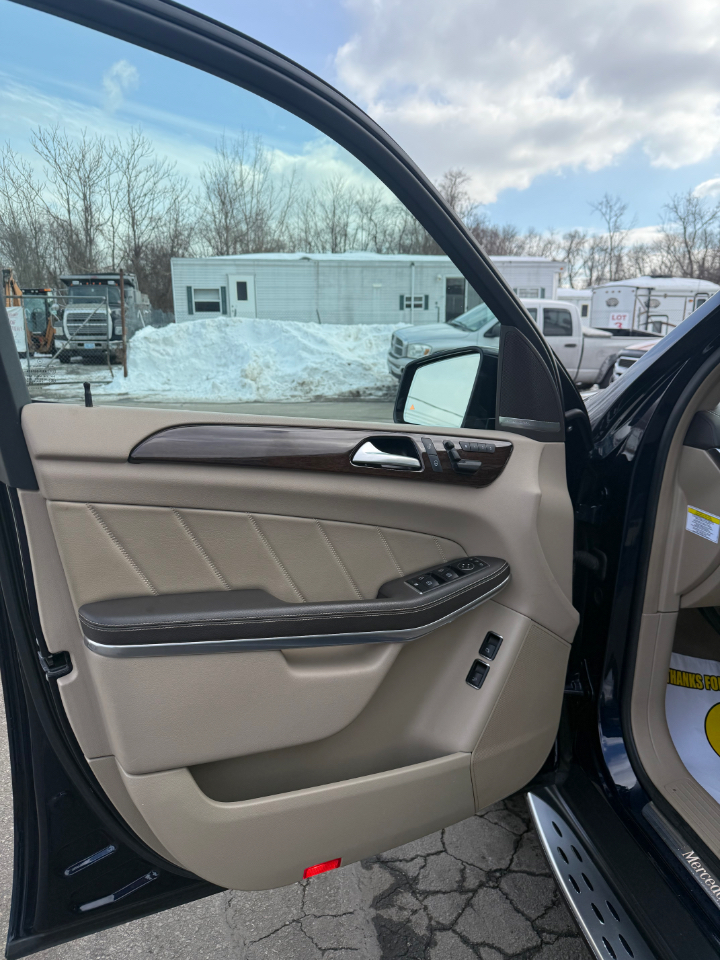 Mercedes-Benz GL-Class  2013