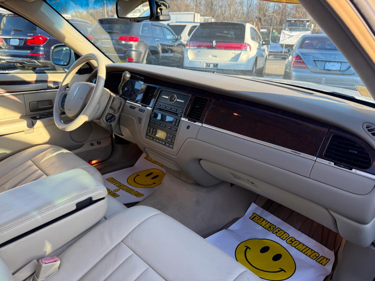 Lincoln Town Car  2006