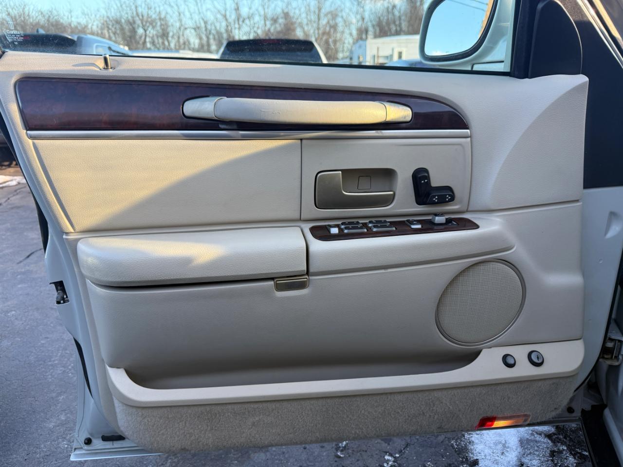 Lincoln Town Car  2006