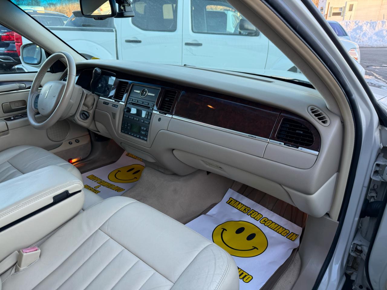 Lincoln Town Car  2006