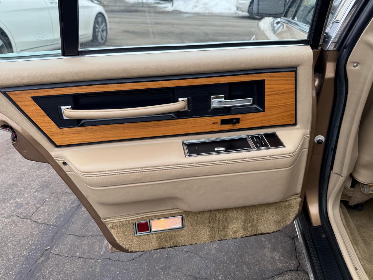 Lincoln Continental  1986