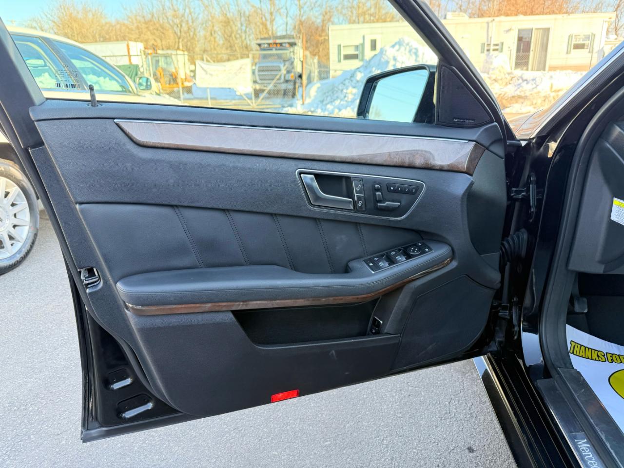 Mercedes-Benz E-Class Wagon  2013