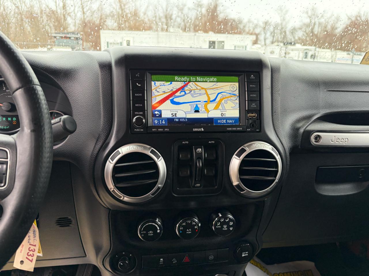 Jeep Wrangler Unlimited  2011