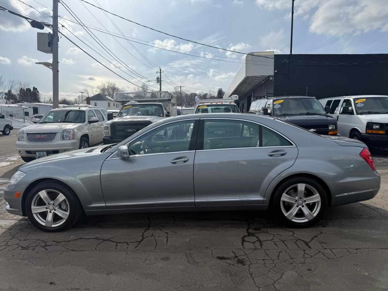 Mercedes-Benz S550  2013