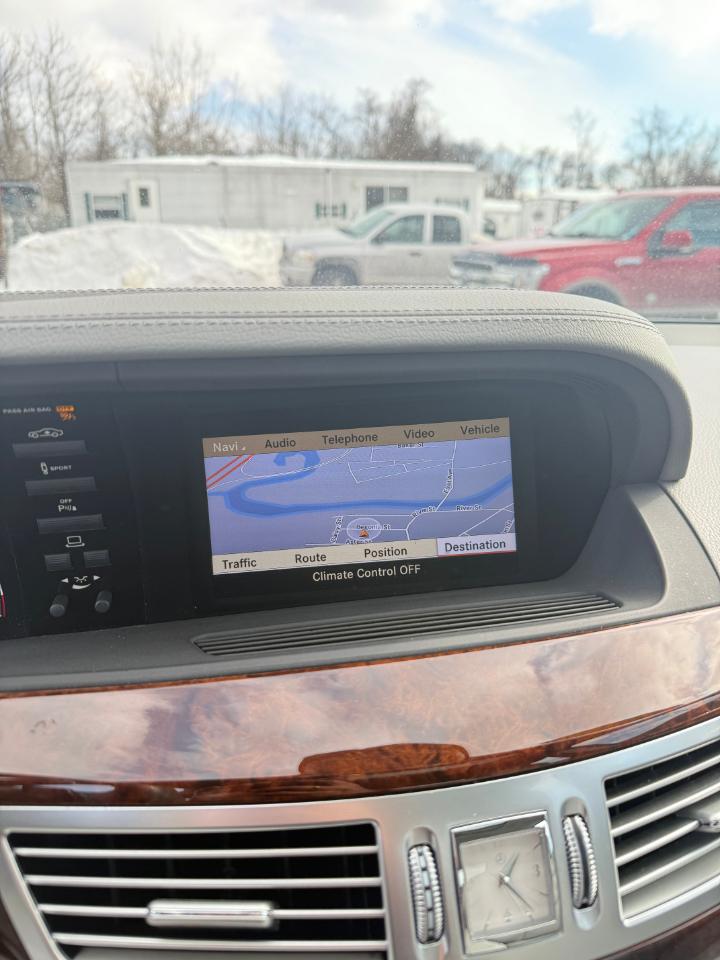 Mercedes-Benz S550  2013