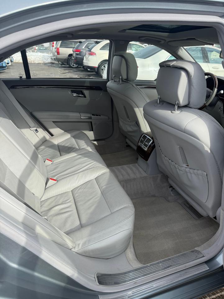 Mercedes-Benz S550  2013