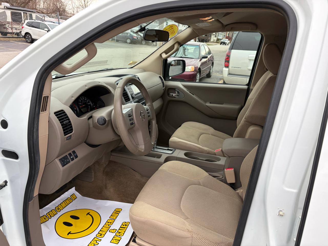 Nissan Frontier  2013