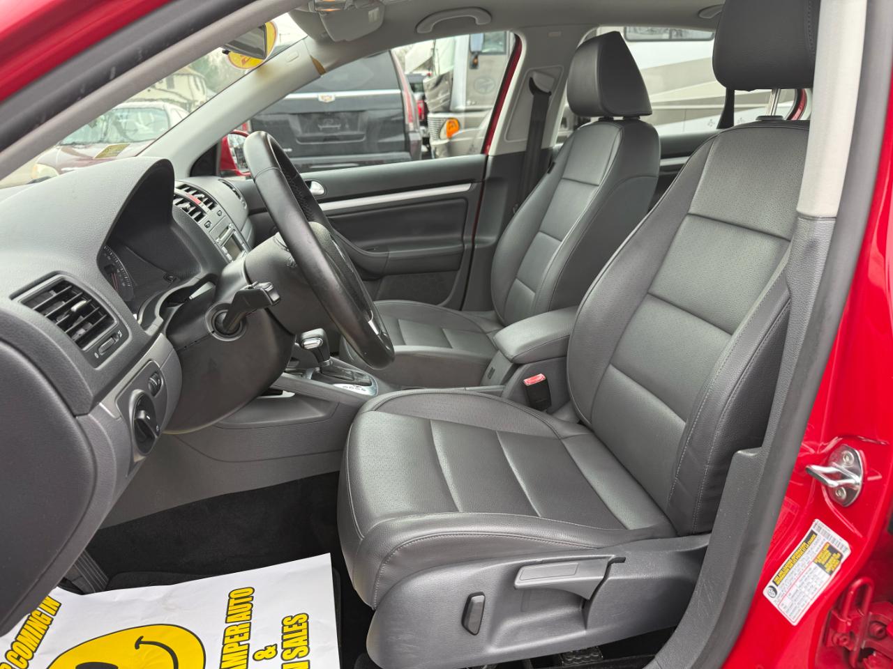 Volkswagen Jetta  2009